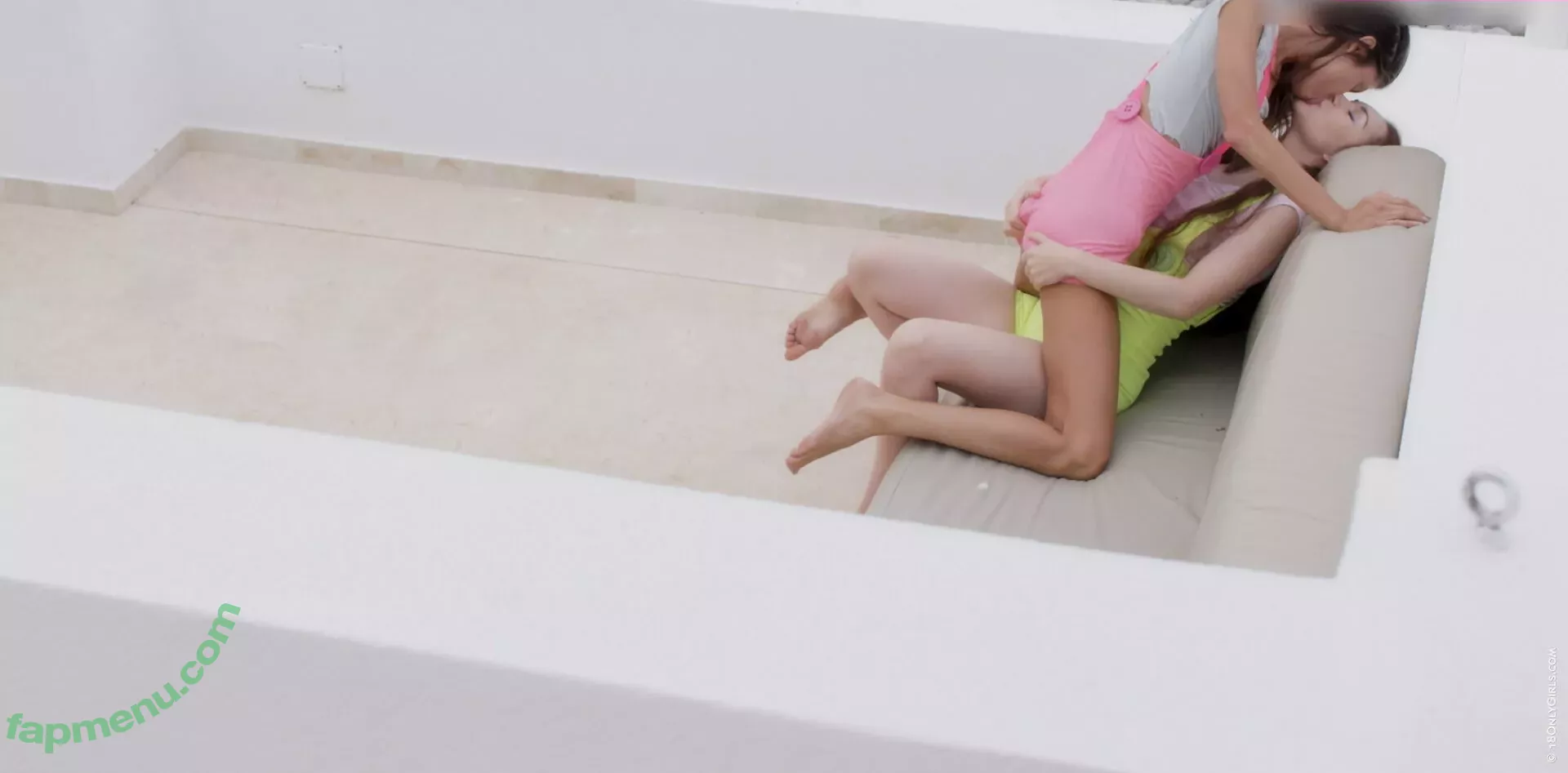 Gina Gerson nude photo #3176 (gina_gerson / valentina_ginagerson_official)