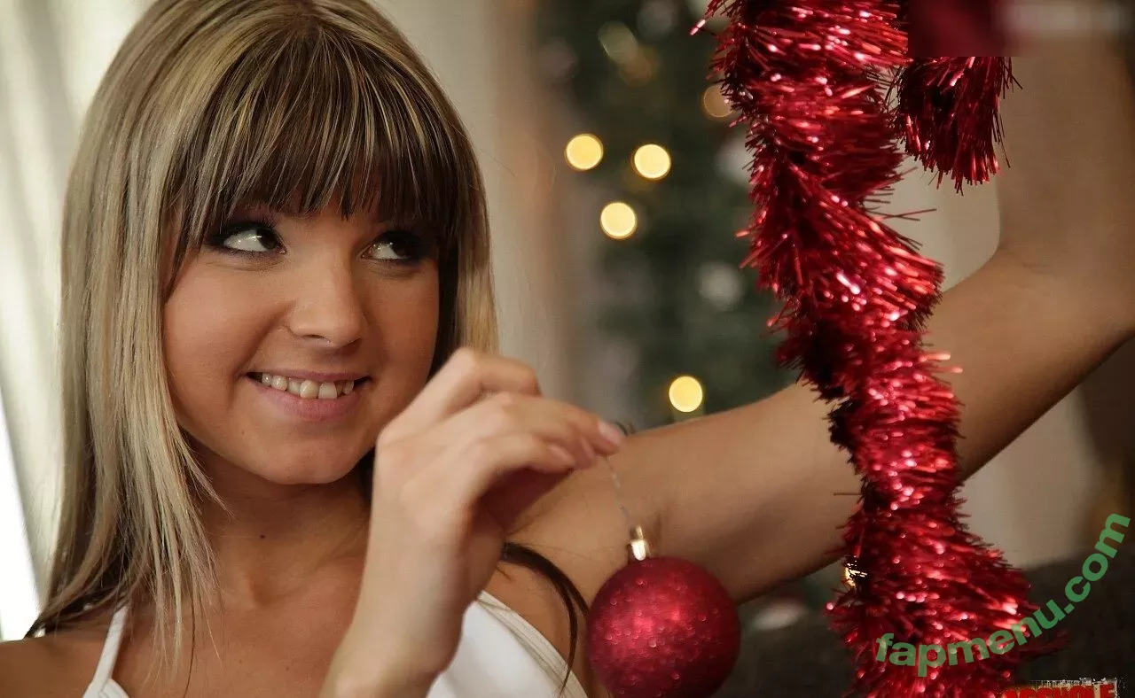 Gina Gerson nude photo #3457 (gina_gerson / valentina_ginagerson_official)