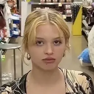 Gina Lynn / .Gina.Lynn / giinaalynn / therealgiannalynn nude photo #0009