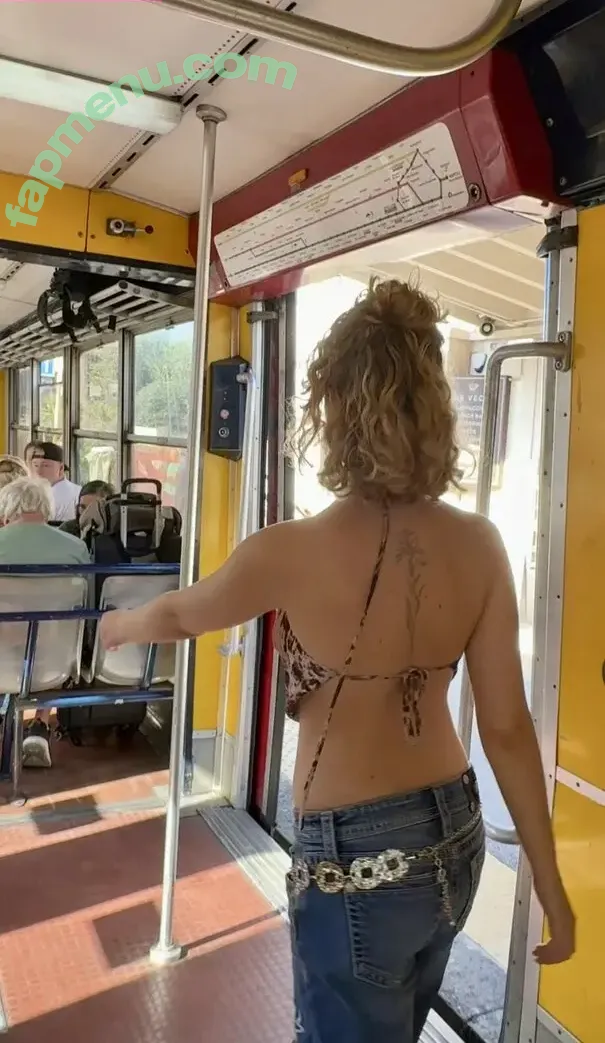 Gina Lynn nude photo #0027 (.Gina.Lynn / giinaalynn / therealgiannalynn)