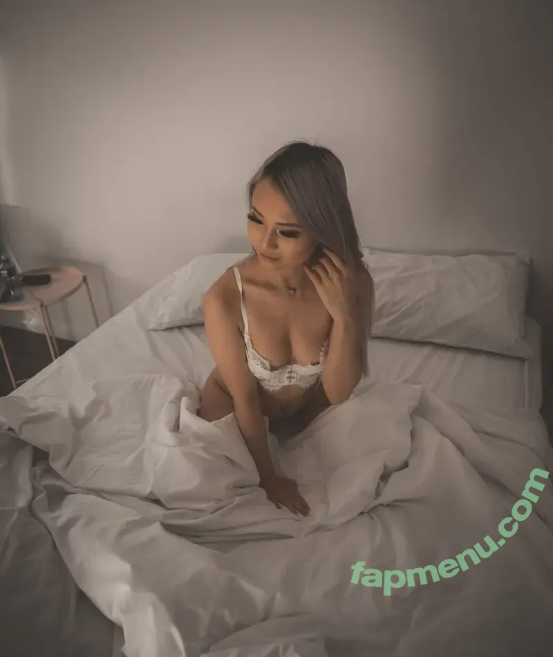 Gina Nguyen nude photo #0030 (plushieboo / plushiegina)