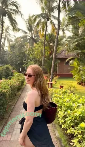 Gina Stiebitz / gina.stiebitz / ginaastiebitz1 nude photo #0032