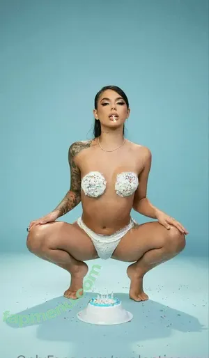Gina Valentina / Gvalentinaxxx / darealginavalentina nude photo #0310