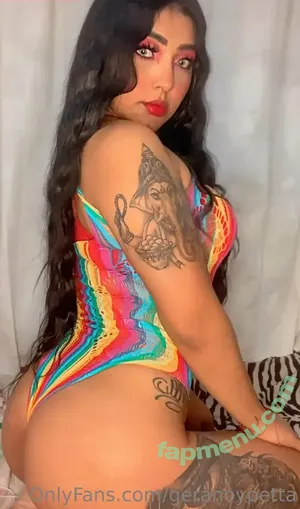Gina Valentina / Gvalentinaxxx / darealginavalentina nude photo #0550