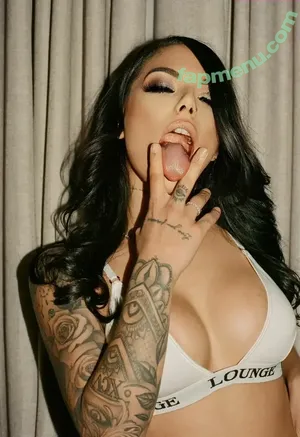 Gina Valentina / Gvalentinaxxx / darealginavalentina nude photo #0664