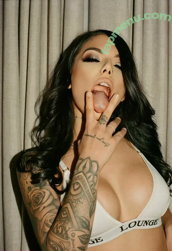 Gina Valentina nude photo #0203 (Gvalentinaxxx / darealginavalentina)