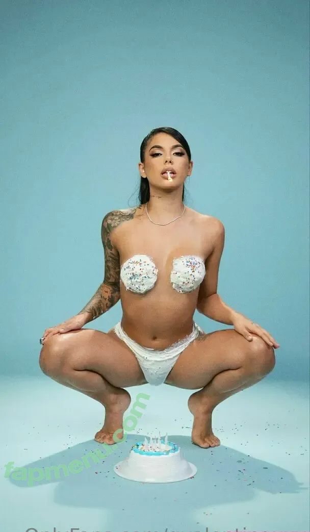 Gina Valentina nude photo #0310 (Gvalentinaxxx / darealginavalentina)