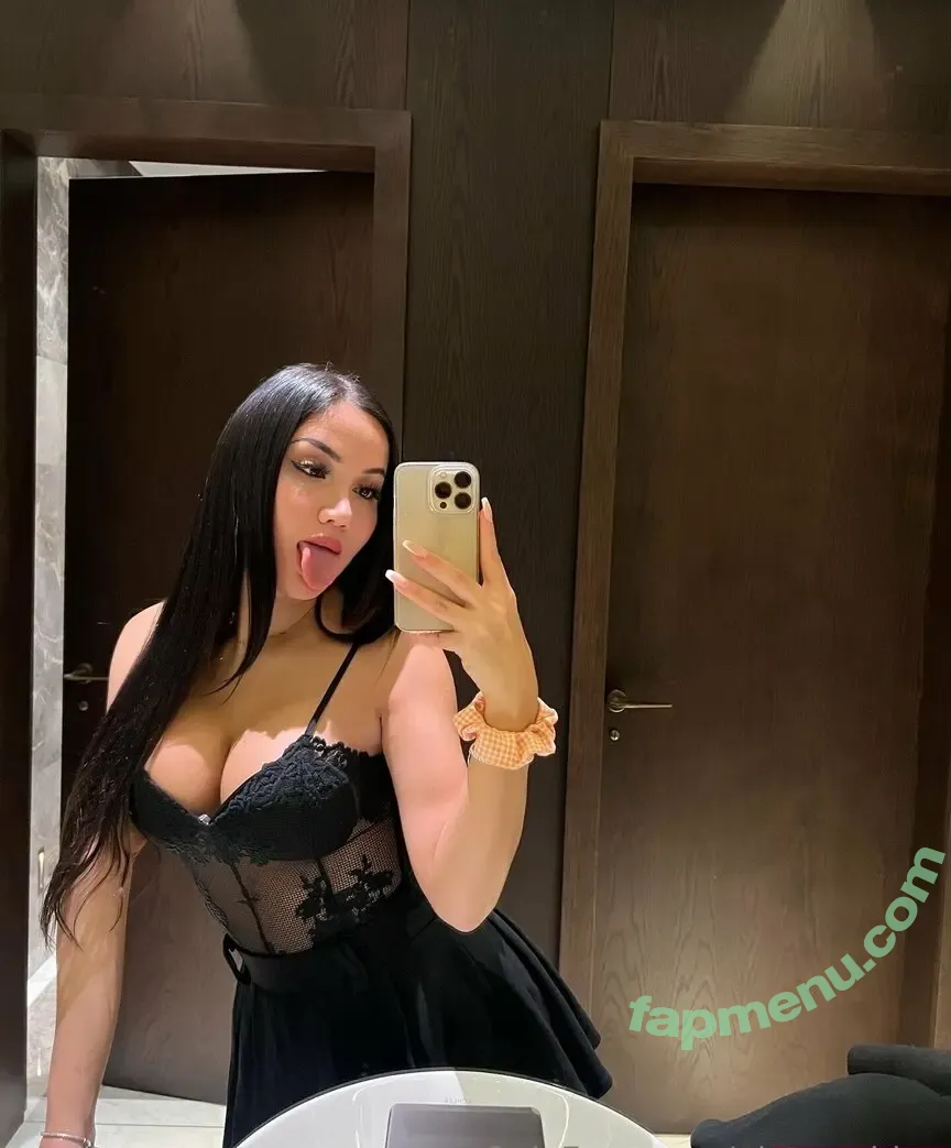 ginasophiax nude photo #0014 (ginasophiax)