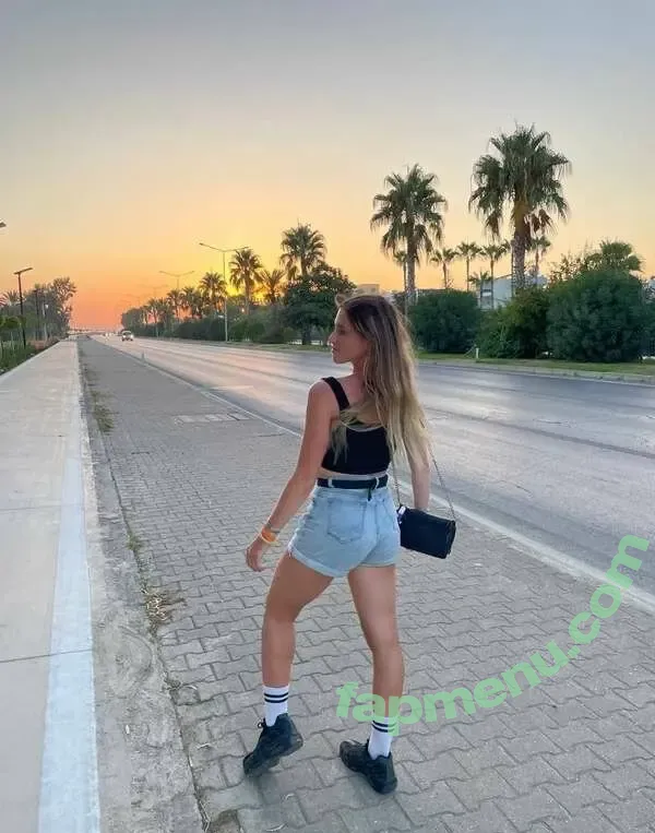 ginger_hill nude photo #0160 (_not_a_ginger_)