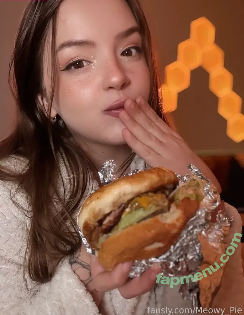 Ginger Pie nude photo #0213 (amie_gingerpie / meowy_pie)