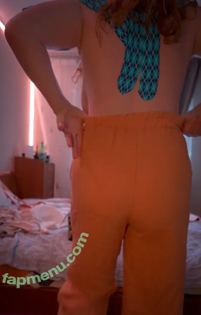 GingerAleMILF nude photo #0068 (GingerAleMILF)