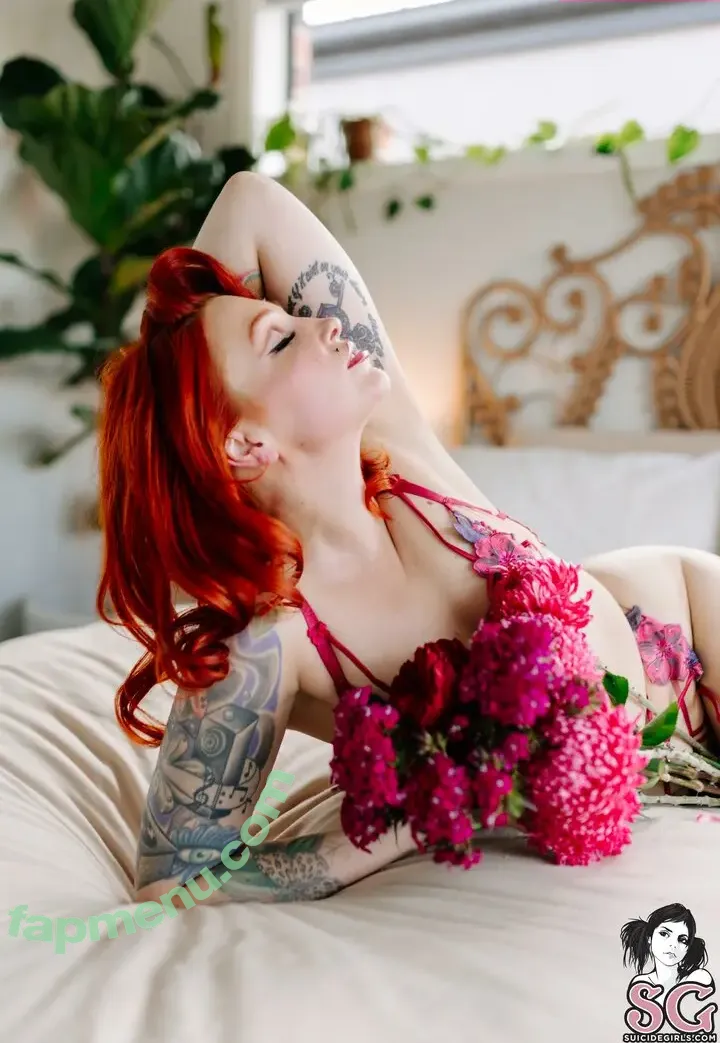 Gingereevie nude photo #0021 (gingerivie)