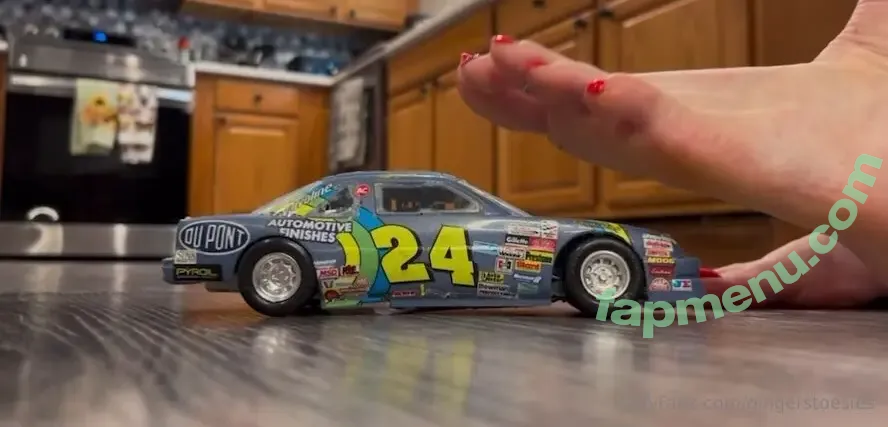 Gingerstoesies nude photo #0149 (gingerstoesies_)