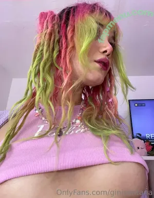 GiniSantana nude photo #0003