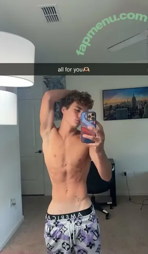  nude photo #0001