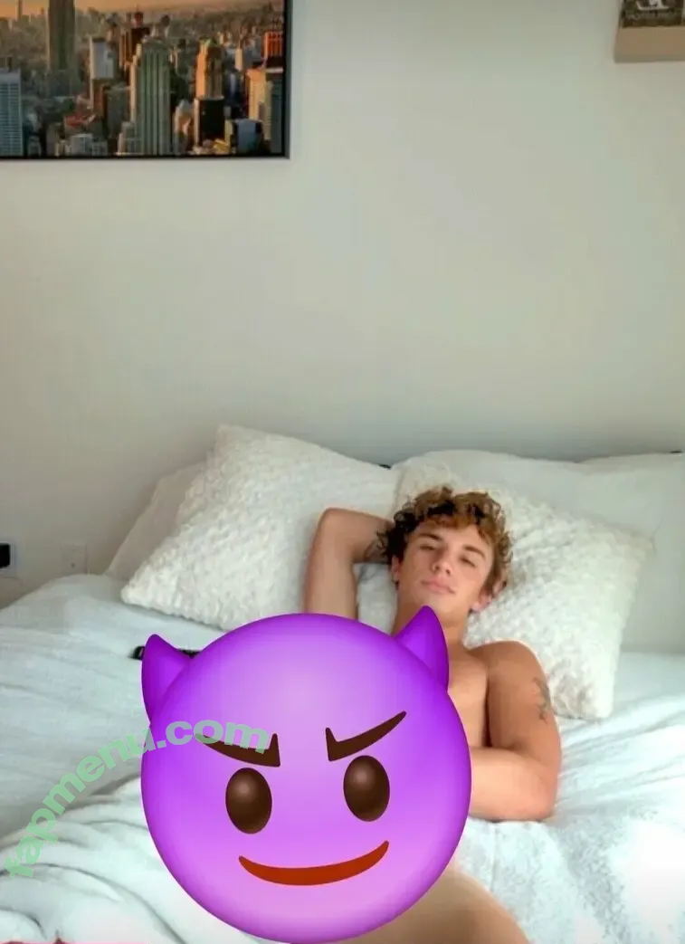 gioishung nude photo #0002 (gioishung)