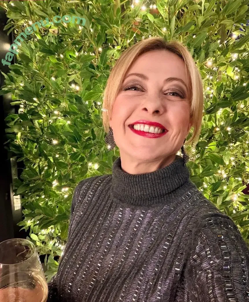 Giorgia Meloni nude photo #0027 (Italian Prime Minister 🇮🇹 / giorgiameloni)