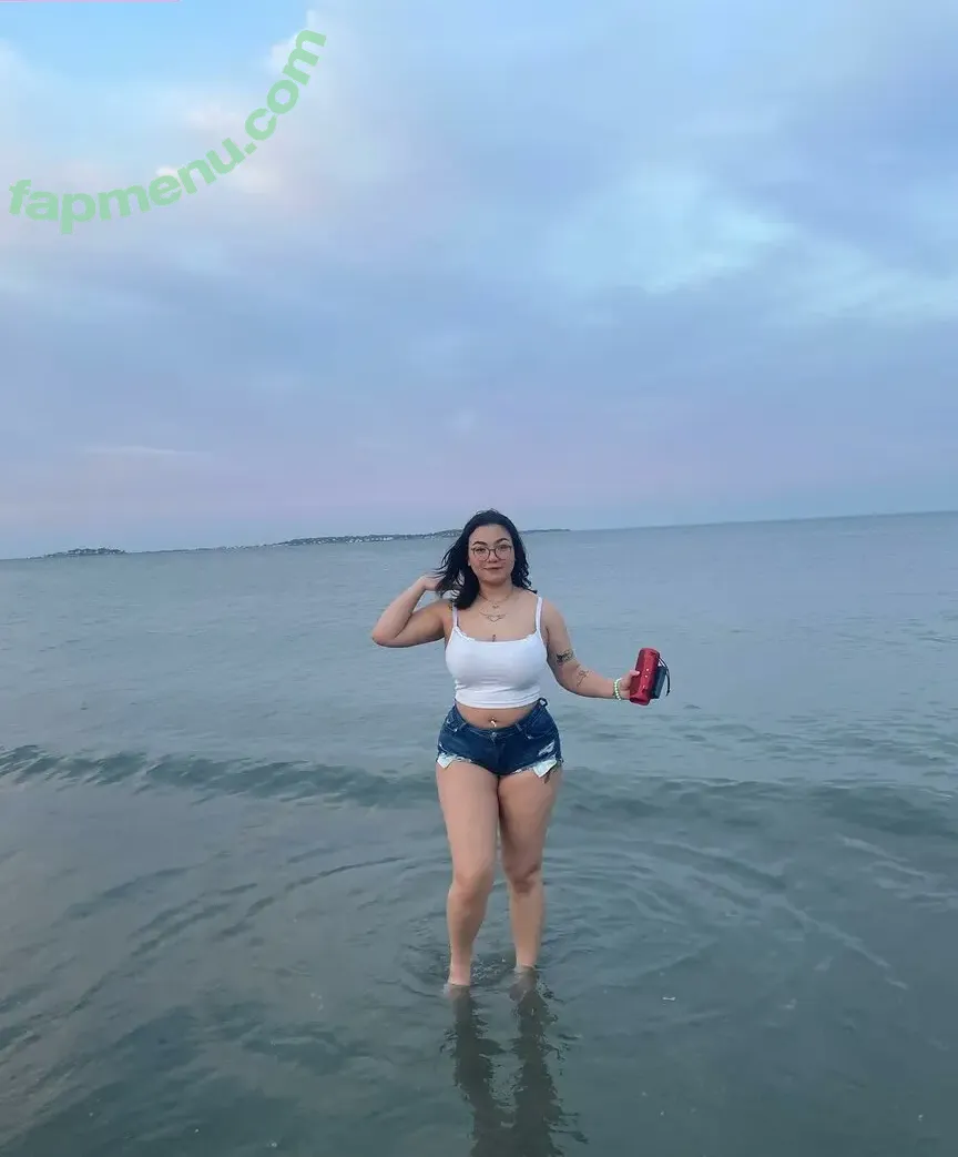 Gioshyo nude photo #0001 (Gioshyo)
