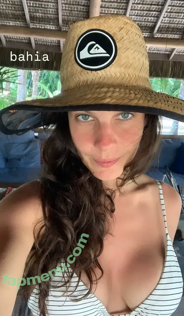 Giovana Echeverria nude photo #0010 (gioecheve)