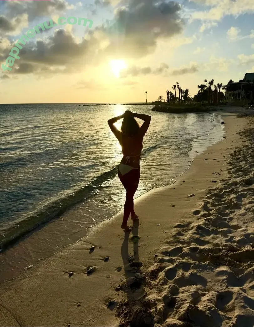 Giovanna Antonelli nude photo #0233 (giovannaantonelli)