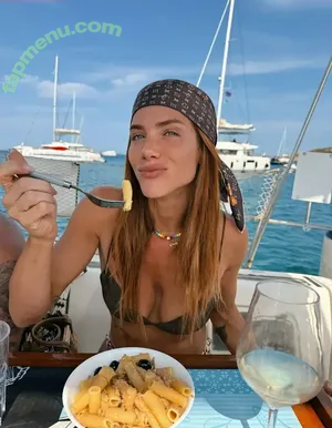 Giovanna Ewbank / gioewbank nude photo #0360