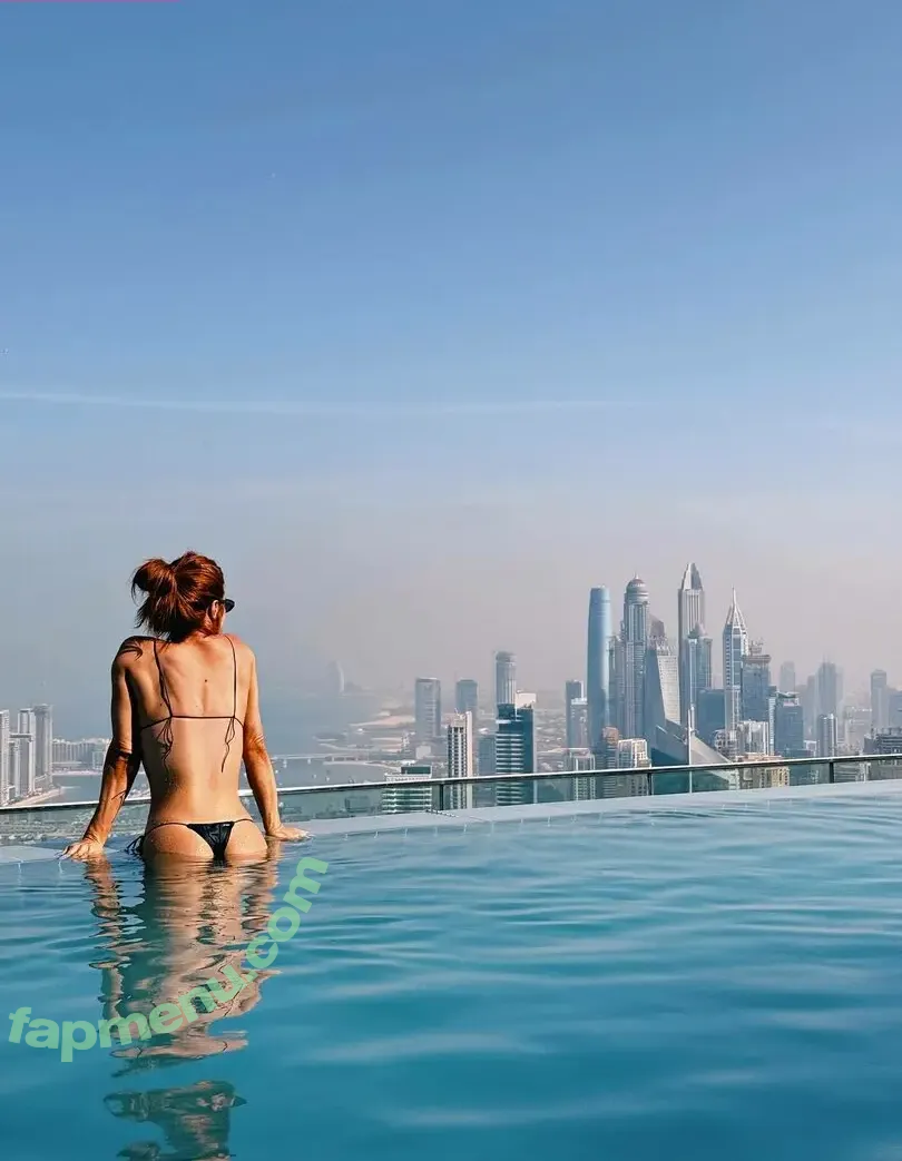 Giovanna Ewbank nude photo #0409 (gioewbank)