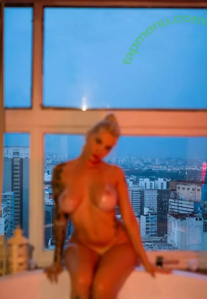 Giovanna Genesini nude photo #0372 (gigenesini_)