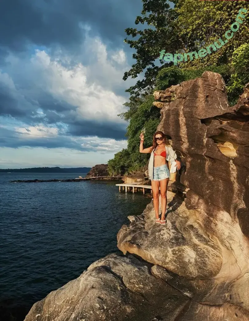 Giovanna Lancellotti nude photo #0470 (gilancellotti)