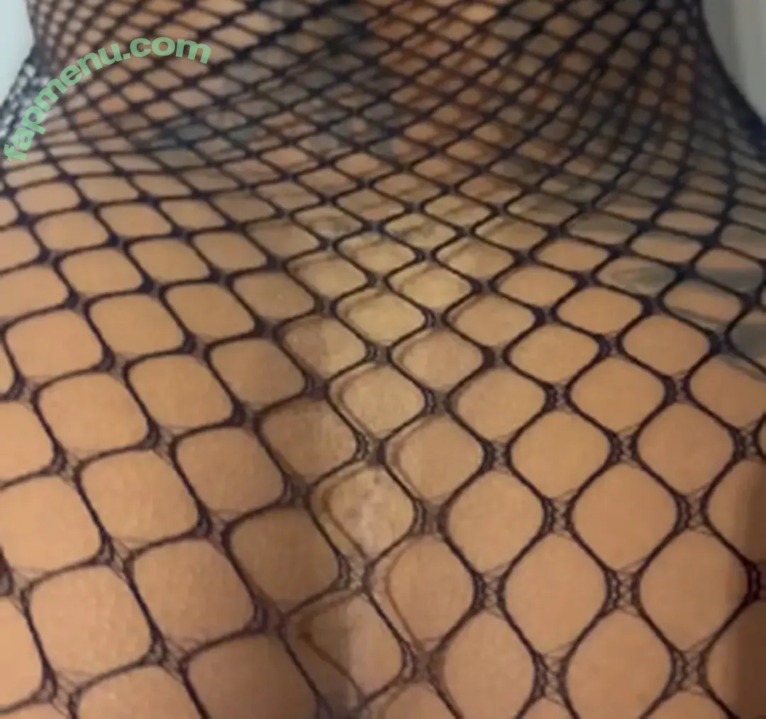 Giovanna Paes nude photo #0307 (giiovana_paess / gipaes)