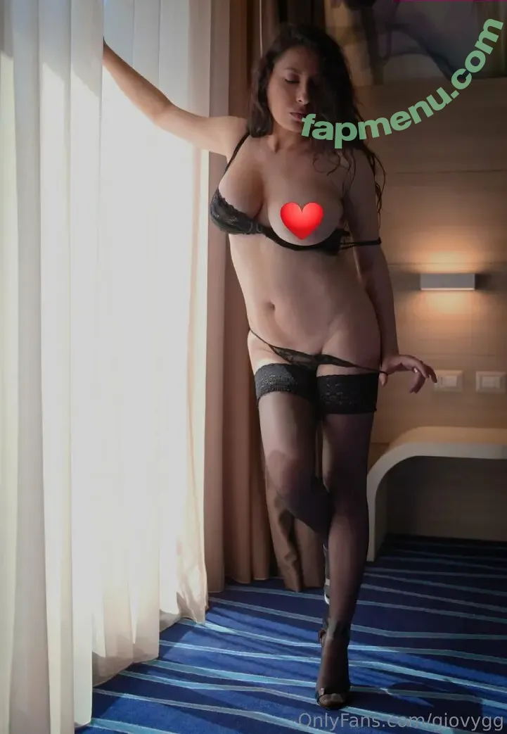 giovygg nude photo #0006 (giovy__g)
