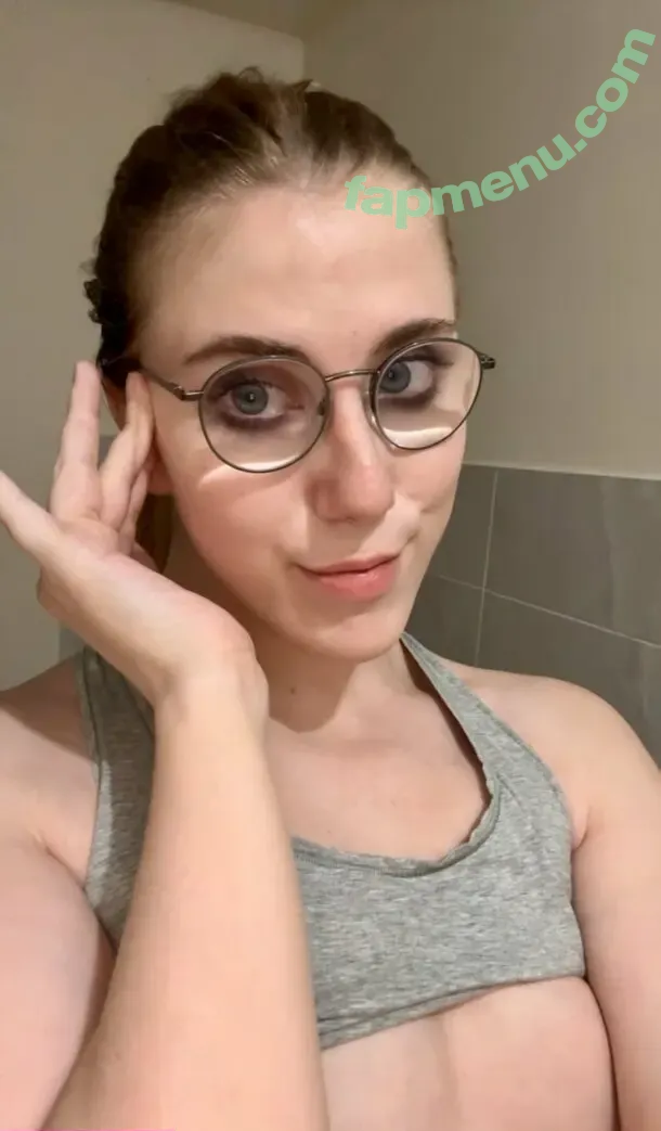 girl_gaymer888 nude photo #0266 (girl_gaymer888)