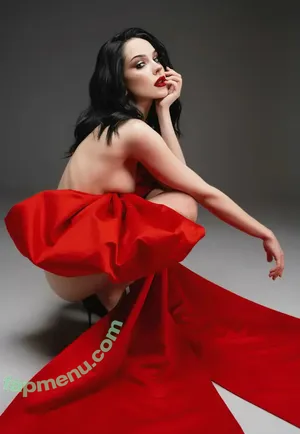 girl_of_yourdreams_ / daisy_in_dreamsss / girl_of_yourdream / song_of_blood nude photo #0327