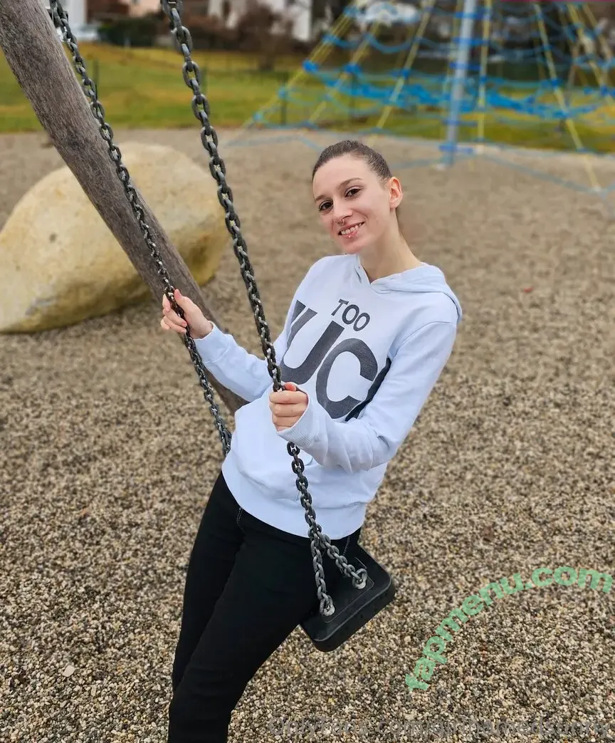 Girlnamedsunny nude photo #0063 (Girlnamedsunny)