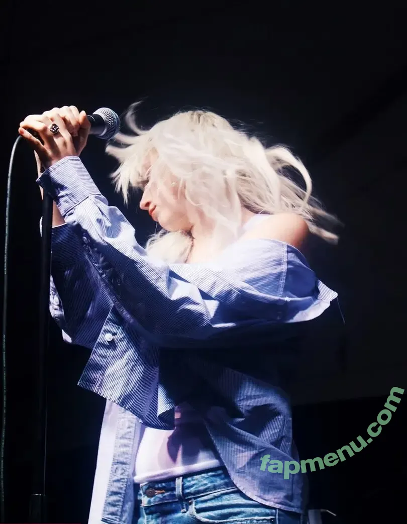 Girlpuppy nude photo #0117 (Becca Harvey)