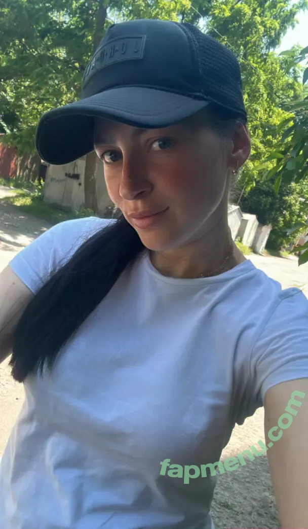 girlyours01 nude photo #0045 (girlyours01)