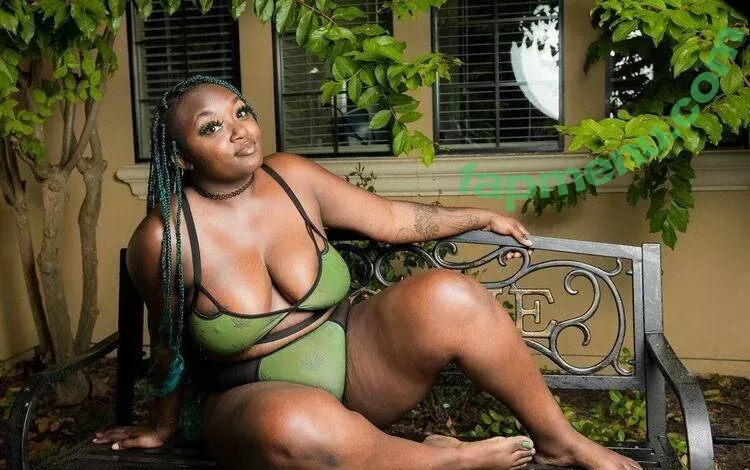 girlyvixxxen nude photo #0140 (girlyvixxxen)