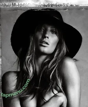Gisele Bündchen / gisele / giseleofficial nude photo #0516