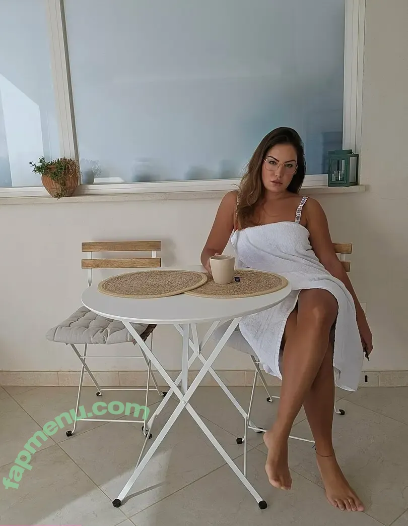 gisele.kimurafree nude photo #0024 (kimura.gisele)