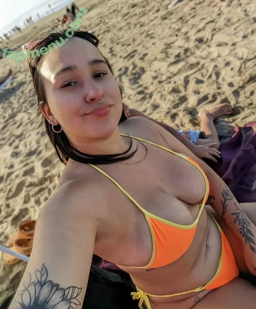 Gisella Espinoza nude photo #0003 (gisella.anabella)
