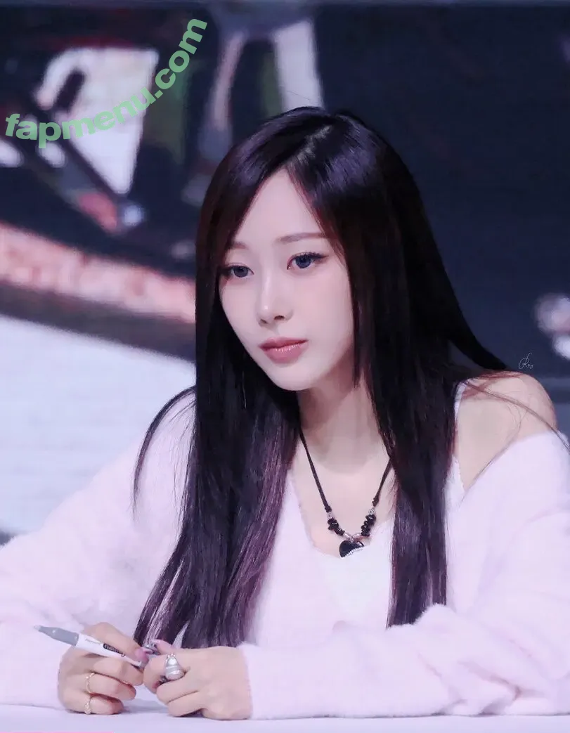 Giselle (æspa nude photo #1365 (aespa / giselle_aespa)