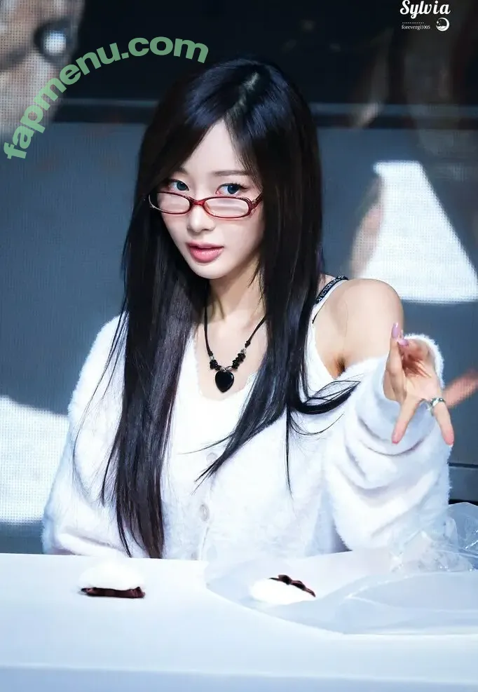 Giselle (æspa nude photo #1367 (aespa / giselle_aespa)