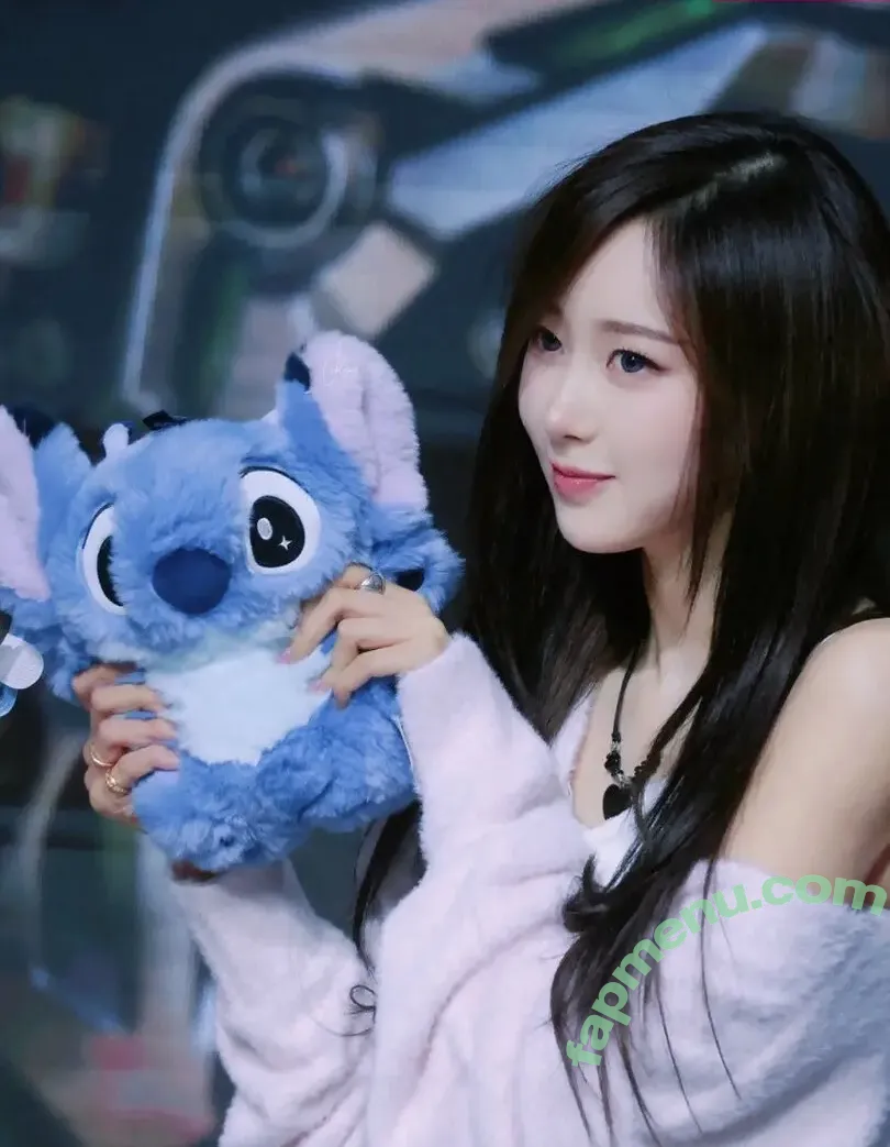 Giselle (æspa nude photo #1382 (aespa / giselle_aespa)