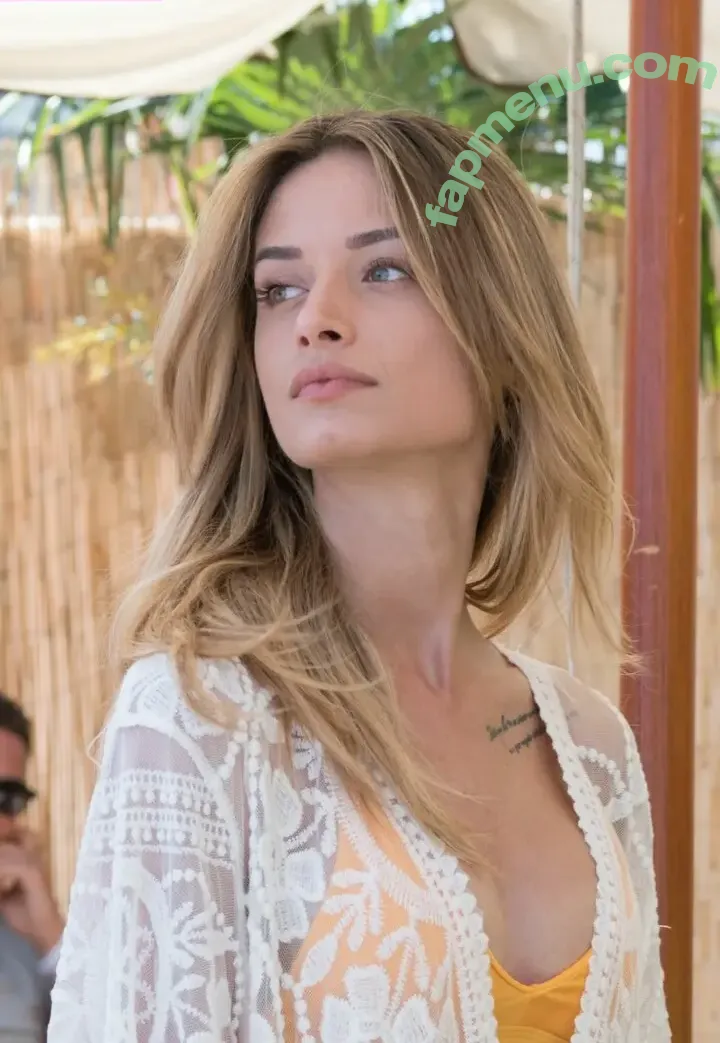 Giulia Arena nude photo #0016 (giulia.rosa / giuliarena)