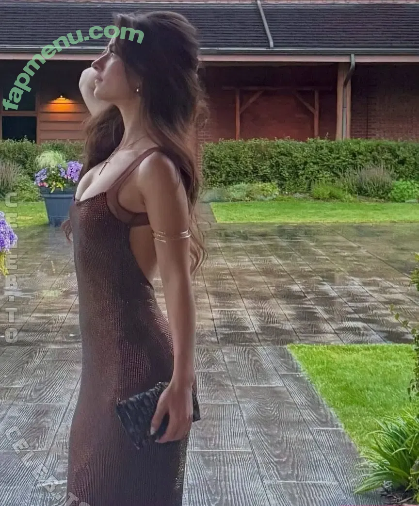 Giulia Bruno nude photo #0317 (giuliahere / prontoyyc)