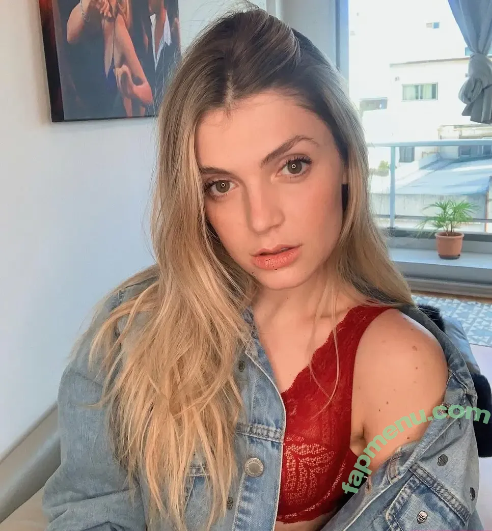 Giulia Guerrini nude photo #0003 (itsgiuliaguerrini)