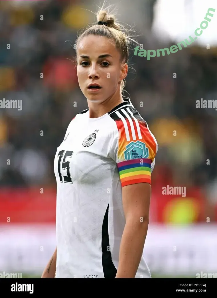 Giulia Gwinn nude photo #0358 (giulia_gwinn / giuliagwinn)