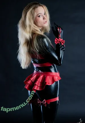 giulia.hmb / GiuliaHmb / Marie.99 nude photo #0133