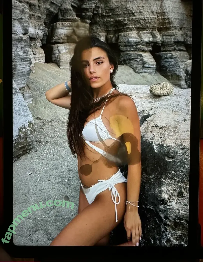 Giulia Izzo nude photo #0020 (giuls.izzo)