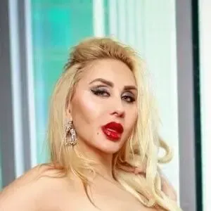 Giulia Mendez / giuliiamendes nude photo #0002