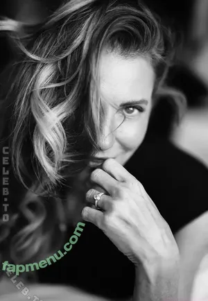 Giulia Siegel / giuliasiegel nude photo #0288